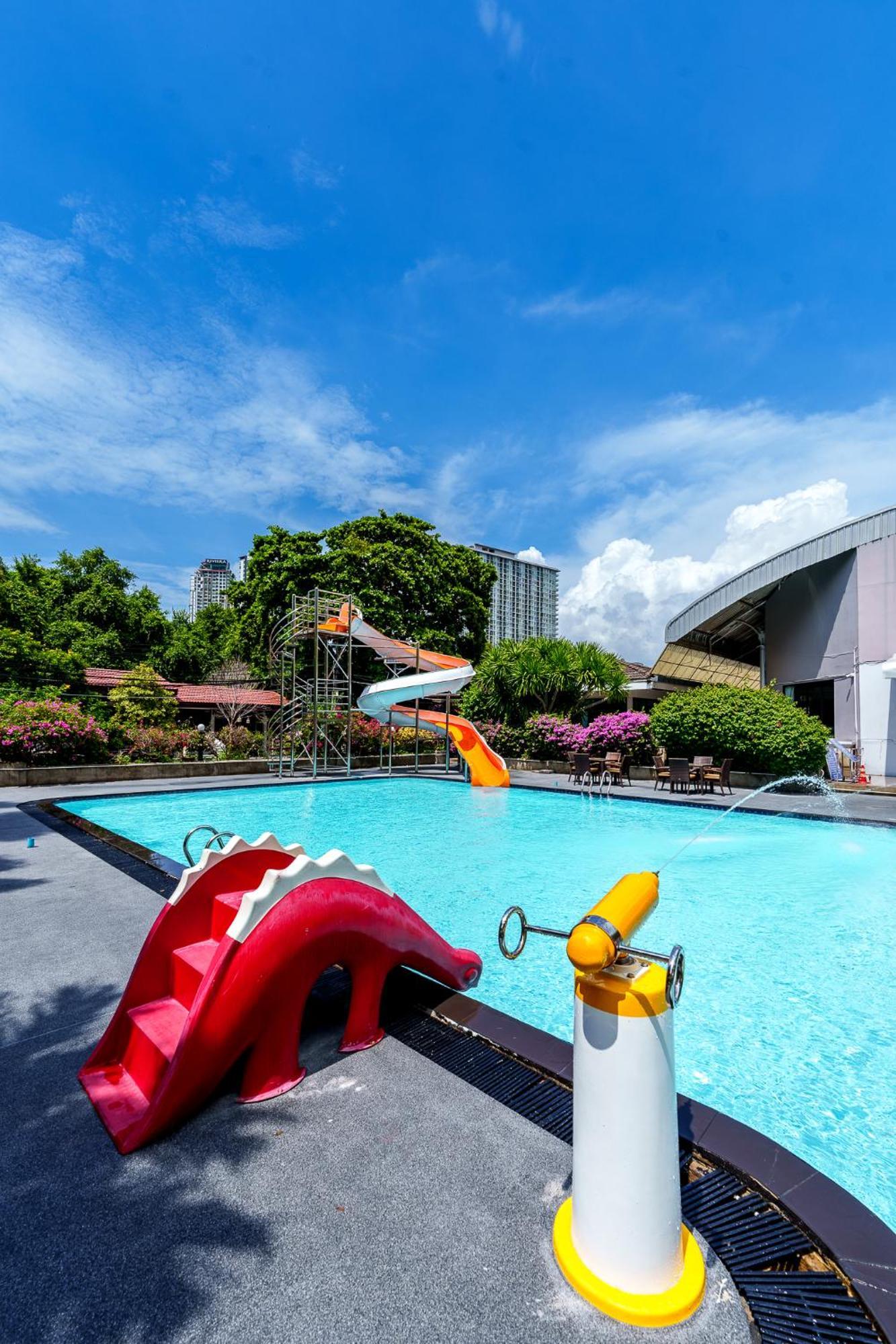 Villa Navin Beach Residence Джомтьен Экстерьер фото